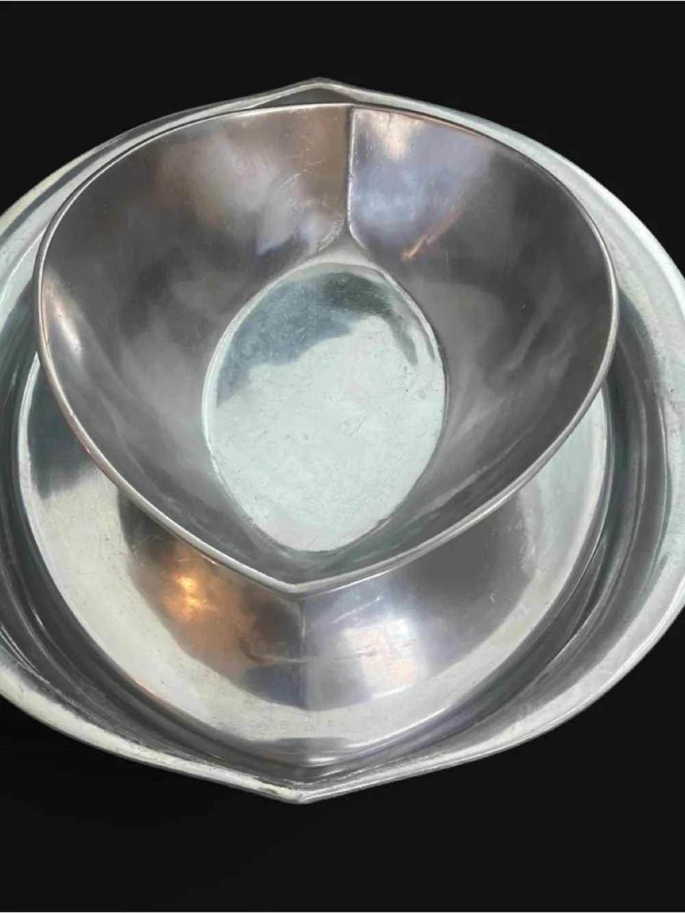 Kitsch Silver Metallic Decorative Vases